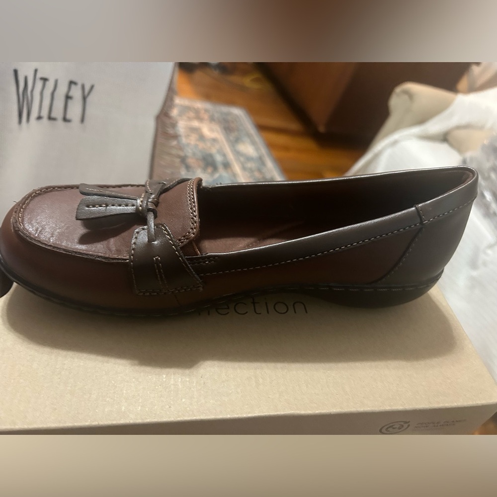 Brown Loafer with Bow Detail